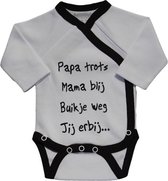 Baby romper met tekst - Papa trots Mama blij buikje weg Jij erbij - Omslagromper - Wit/Zwart