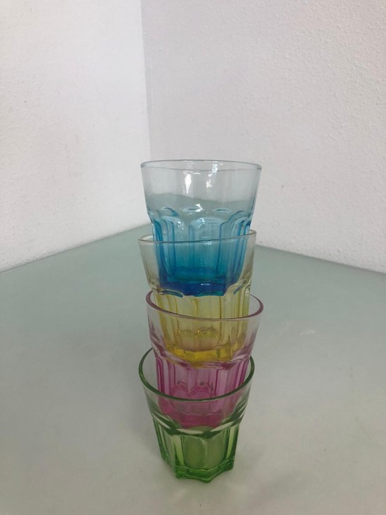 4 mooie gekleurde glazen. | bol.com