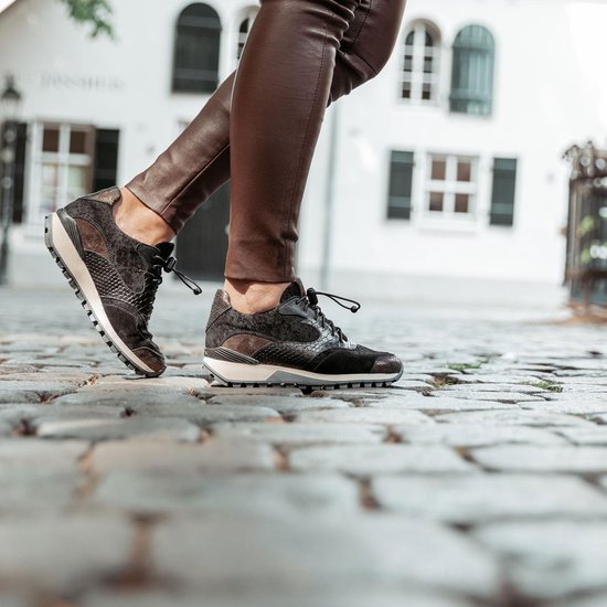 Lynn Rive - VIA VAI zwarte sneakers - maat 37 | Bestel nu!