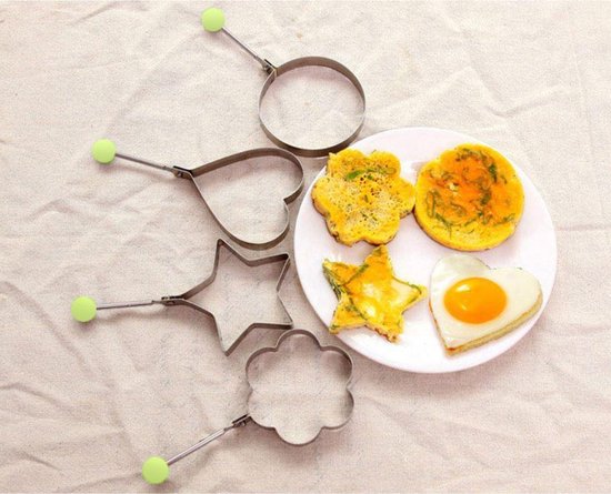 Cuiseur à oeufs - forme coeur - frit - pour 4 oeufs - micro-onde - cuisine  - maison - cuisson - oeuf - accessoires - ustensiles - couleur blanc 