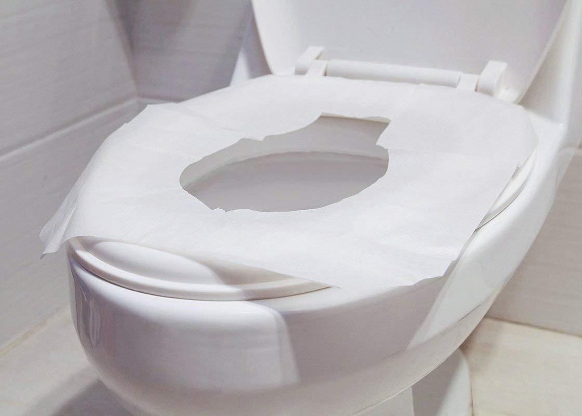 Verpakt per 100 stuks - Toilet Seat Cover papier - 100% recycled hygi nisch papier - 100% doorspoelb