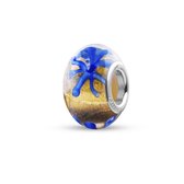 Quiges - Glazen - Kraal - Bedels - Beads Goud met Blauwe Sterretjes Past op alle bekende merken armband NG2007