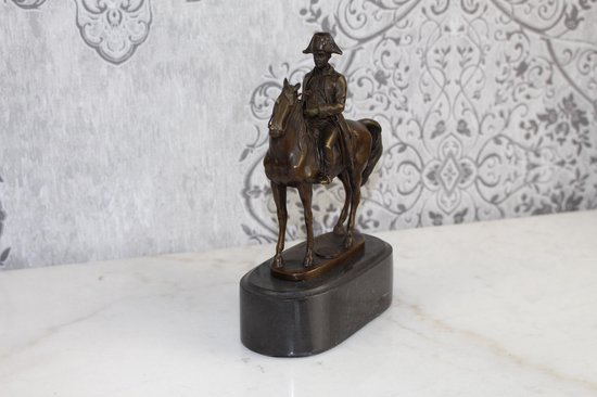 Bronzen Beeld Napoleon op een Paard 18.4 cm hoogte.