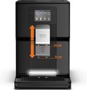 Zwarte Krups Intuition volautomatische espressomachine met afmetingen van het uitgiftegebied (14 cm en 9 cm).