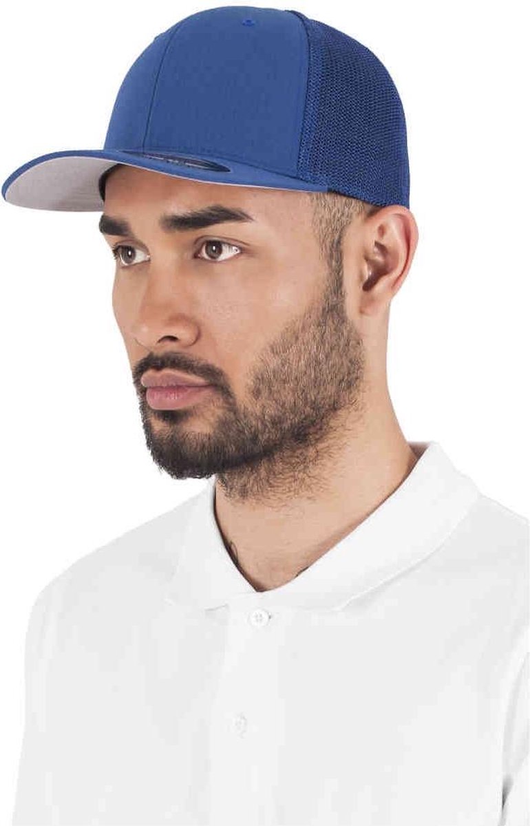 Urban Classics Flexfit pet -L/XL- Trucker Blauw