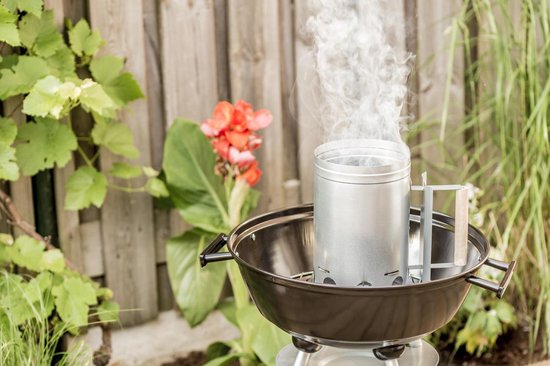 BBQ Collection Houtskoolstarter - BBQ Starter voor Houtskool en Briketten - 27 x 16 CM - Brikettenstarter - Snel de Barbecue Aansteken - Hittebestendig Handvat - Metaal - Zilver van BBQ Collection — afbeelding 2