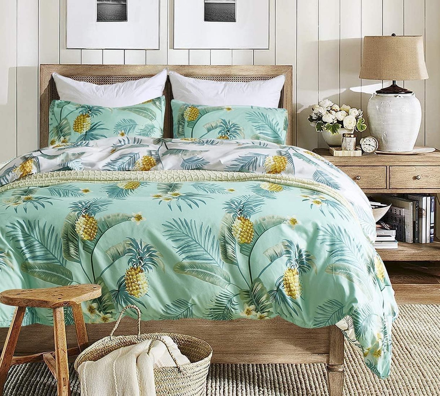 Famanu Dekbedovertrekset met ananas- en palmbladerenprint, kingsize beddengoed voor kinderen en volwassenen, goudgroen polyester, inclusief dekbedhoes en 2 kussenslopen, tropisch design