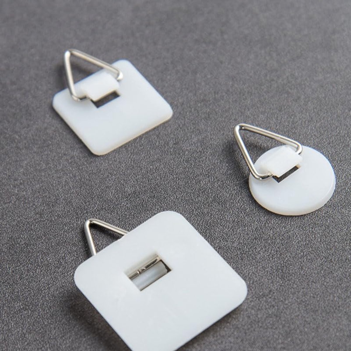 Zelfklevende bordhangers, kunststof, wandhaken, zelfklevende haken voor het eenvoudig ophangen van landschapsplaat, kunstplaatophanging, rond, 20 stuks