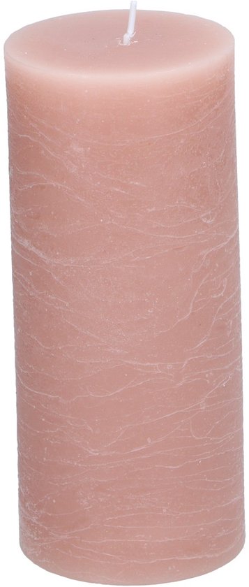 Roze rustieke kaars met een craquelé-achtige textuur.