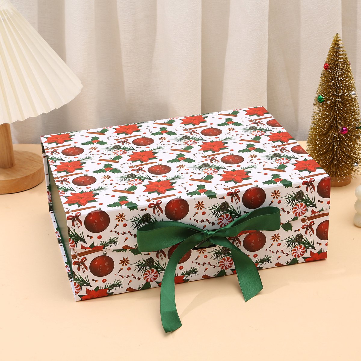 Kerstgeschenkdoos met deksel – Geschenkdoos met magneetsluiting en decoratief lint – 23,9 × 17,5 × 10,4 cm – Herbruikbare geschenkverpakking voor de feestdagen