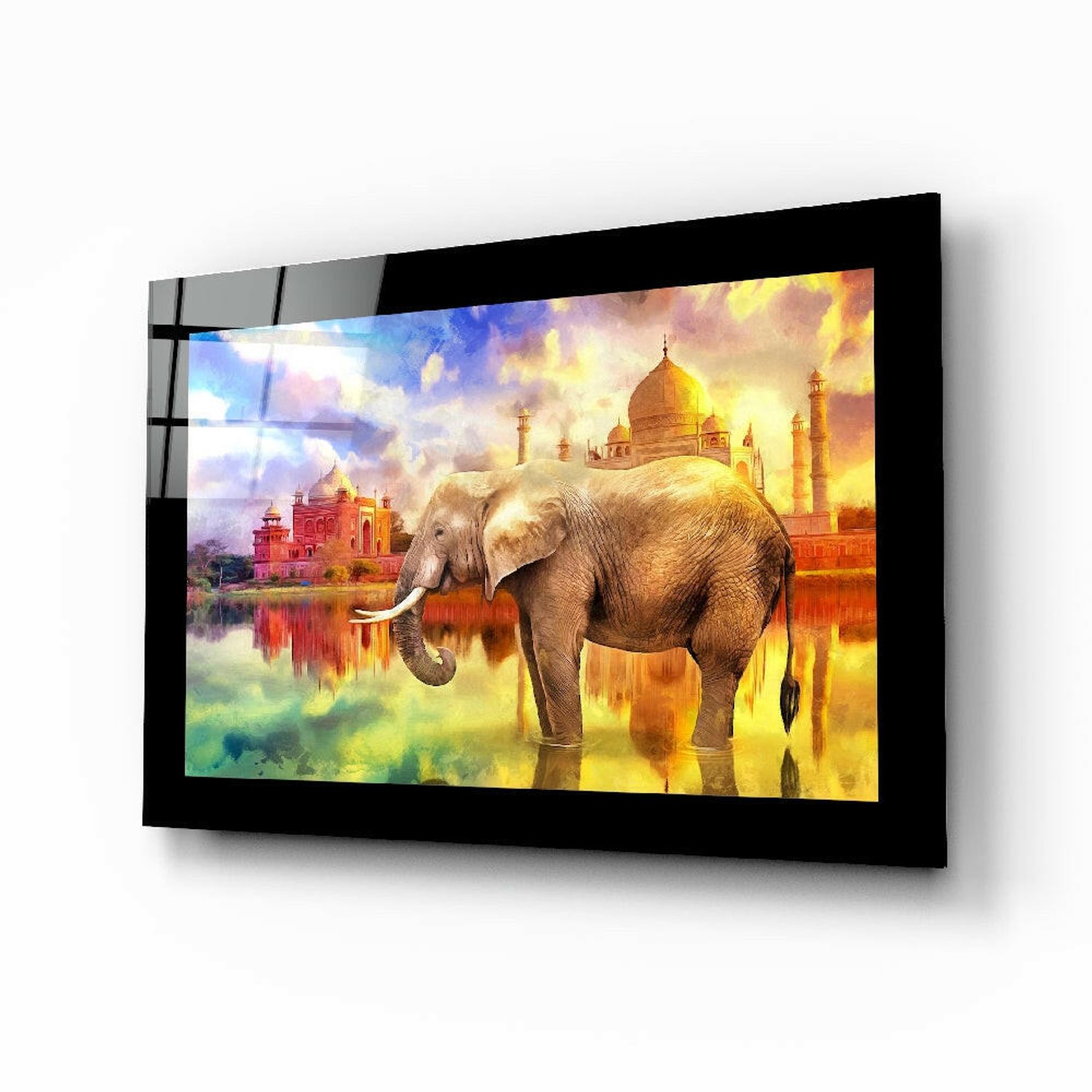 Glasschilderij – Gouden Paleisreflectie met Olifant – Stijlvolle Kunst aan de Muur