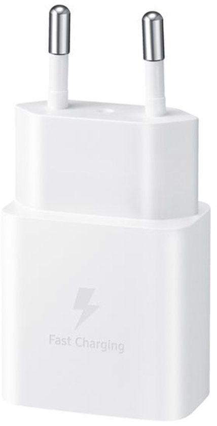 Witte Samsung 15W "Fast Charging" adapter met twee metalen stekkers.