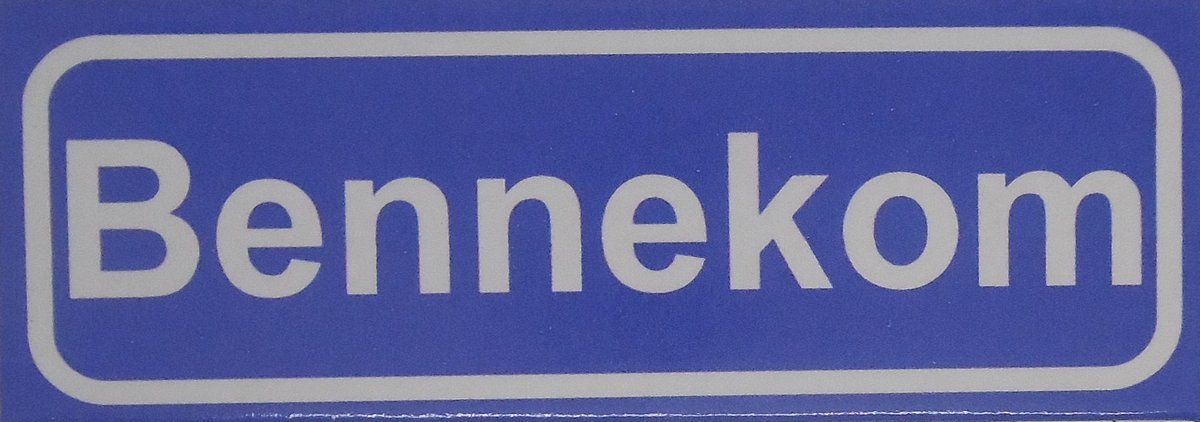 Souv© - koelkast magneet - plaatsnaam bord - kombord - souvenir - koelkastmagneetje - relatiegeschenk Bennekom