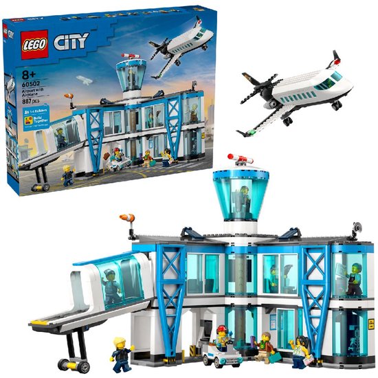 Lego City Airport met een vliegtuig, controlekamer en terminal. Inclusief 6 minifiguren.