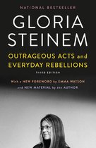 Boek met "Outrageous Acts and Everyday Rebellions" van Gloria Steinem, derde editie, met voorwoord door Emma Watson.