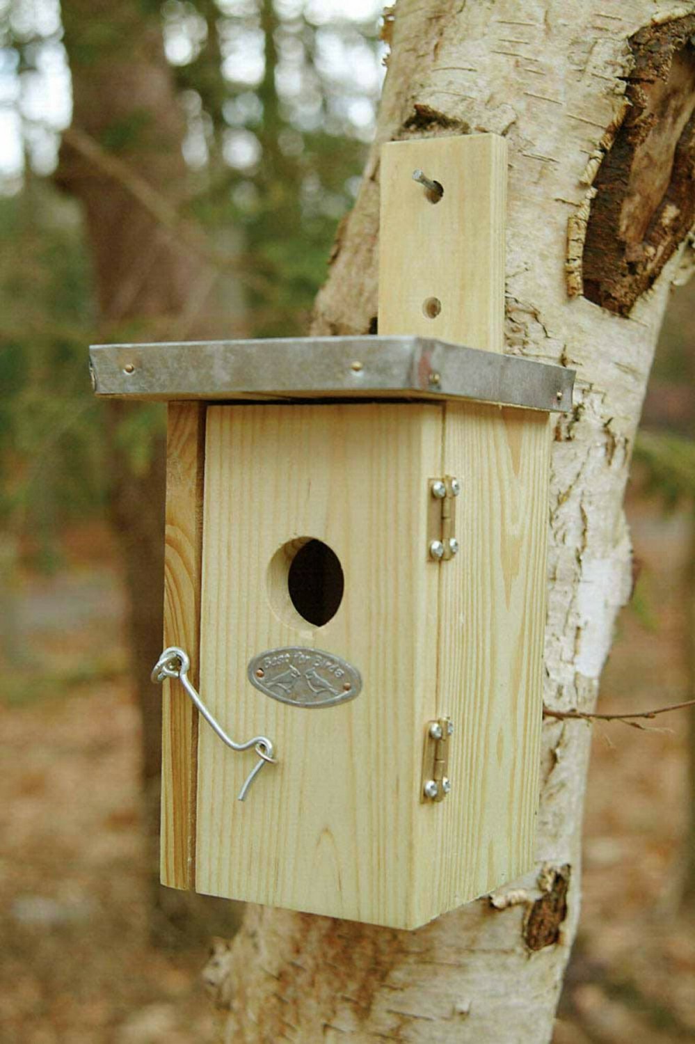 Bol.com Esschert Design Winterkoning Vogelhuisje - 14 x 12 x 25 cm aanbieding