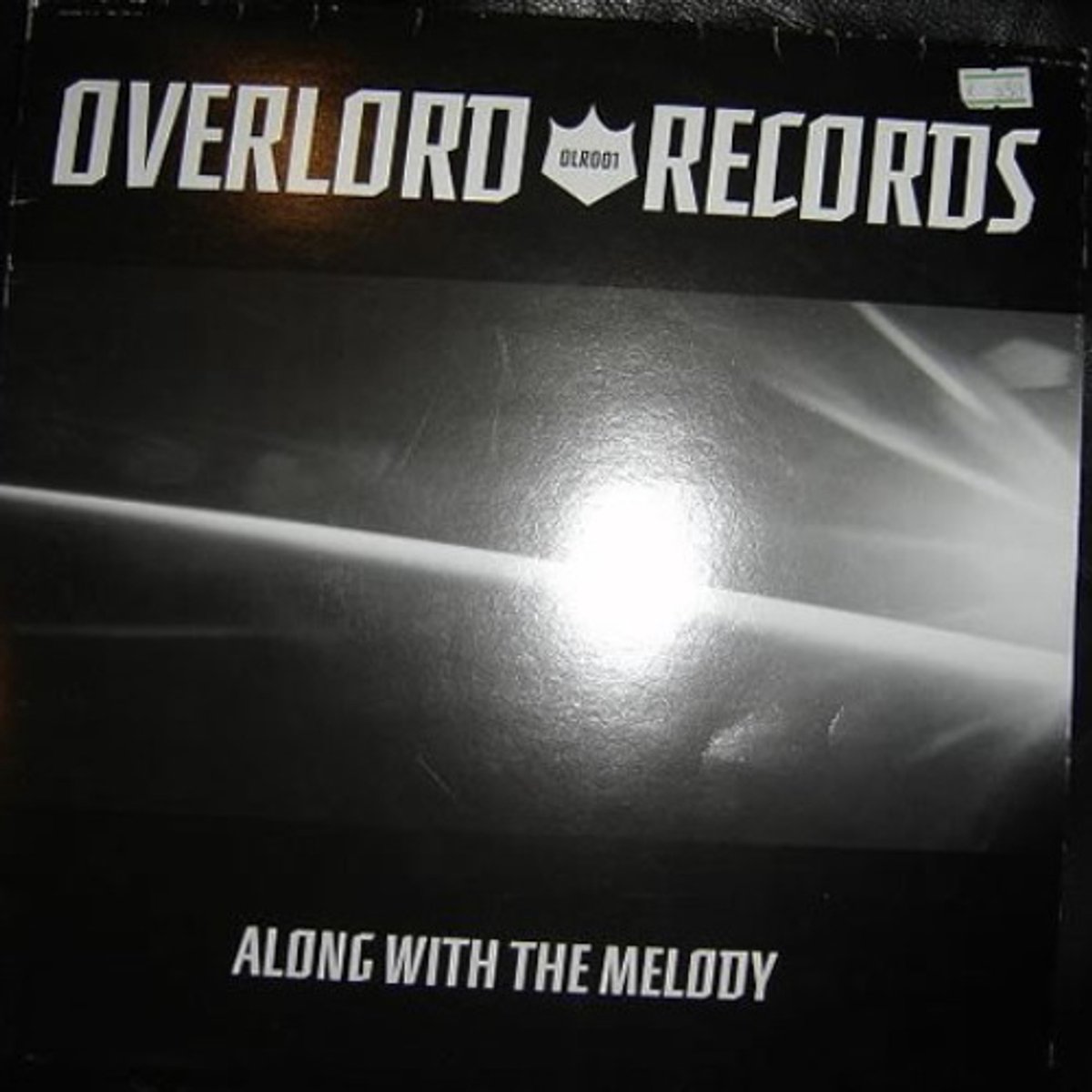 Justino - Along With The Melody