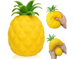 Speelvriendelijke Jumbo Ananas Squishy / Stressbal Speelgoed | Pineapple Fidget Toy | Squishies | Anti Stress Tik-Tok Knijpbal - Ananas