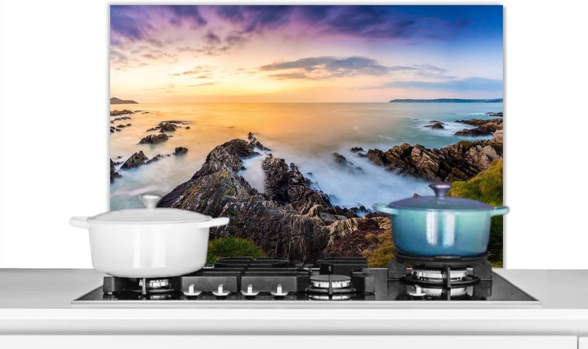 Spatscherm Keuken - 80x55 cm - Zonsondergang - Horizon - Water - Landschap - Blauw
