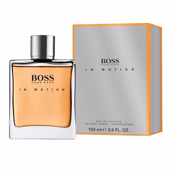 Hugo Boss In Motion Eau de Toilette voor dames en heren, 100 ml. Oranje vloeistof in een glazen fles met zilveren dop, naast de oranje verpakking.