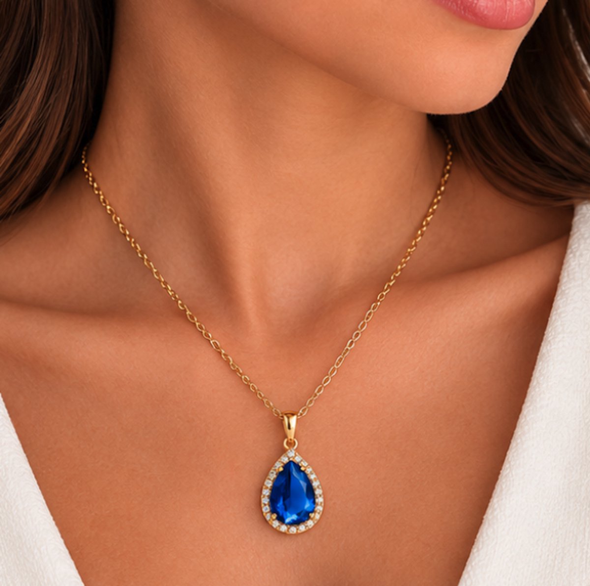 Luxe ketting - verguld - Stijlvolle ketting - Goudkleurig - Roestvrijstalen -Cadeau Voor Vrouwen- cadeau -Valentijn - Liefde - Verrassing
