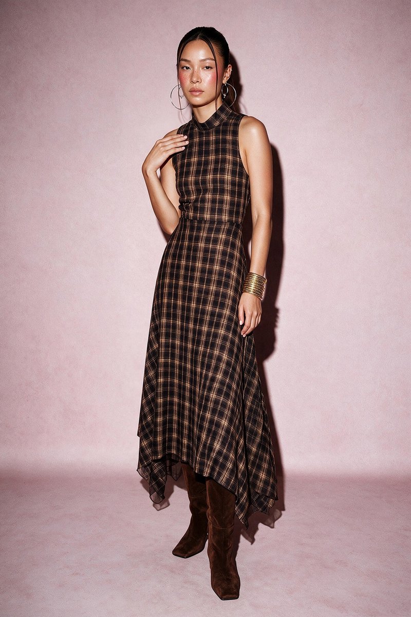 Van Verla - Asymmetrische midi jurk Dames - Mouwloos - Hoge hals - Bruin - Maat M