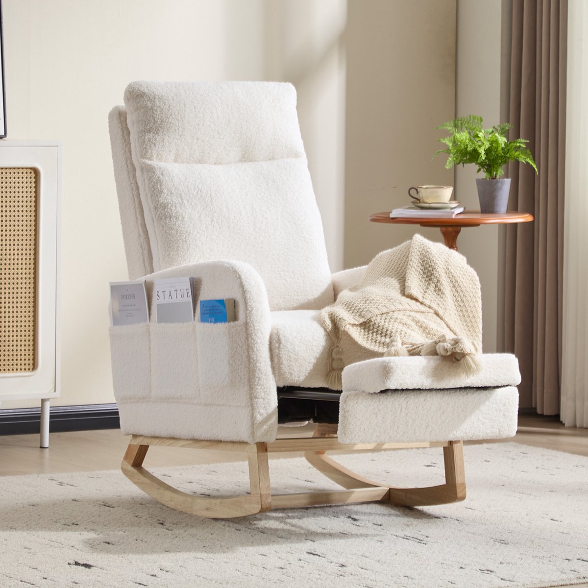 Fauteuil Schommelstoel met Uitschuifbare Voetensteun, 3 Verstelbare Standen, Teddy Stof, Hoge Rugleuning en Zijvak