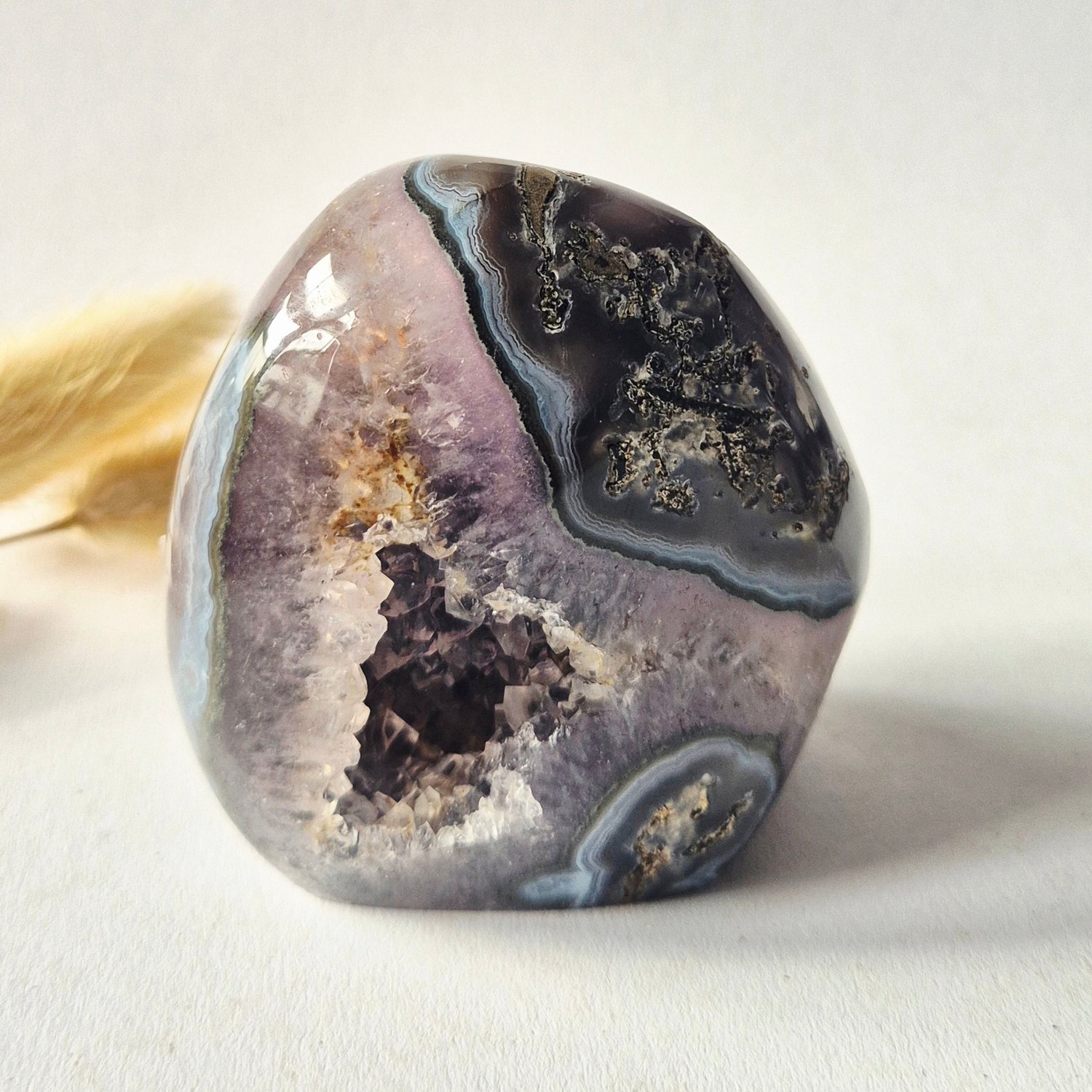 Moonlight Gemstones Amethyst Eyes Freeform – Agate Eye – 359g Meerkleurig