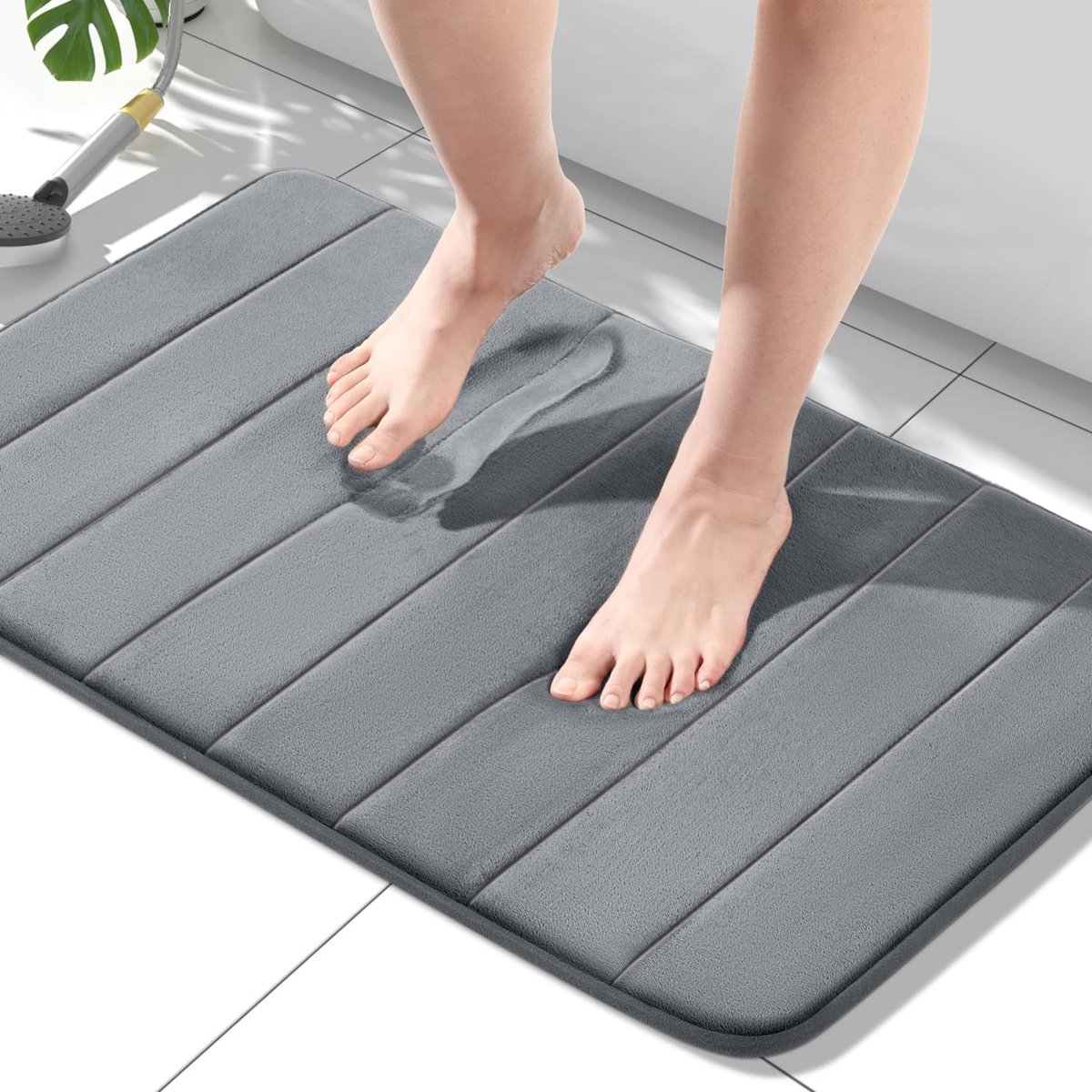 SnelShoppen - Memory Foam Badmat 60x90 cm Donkergrijs - Absorberend, Antislip, Wasbaar en Sneldrogend Badkamer Tapijt voor Comfortabel Gebruik