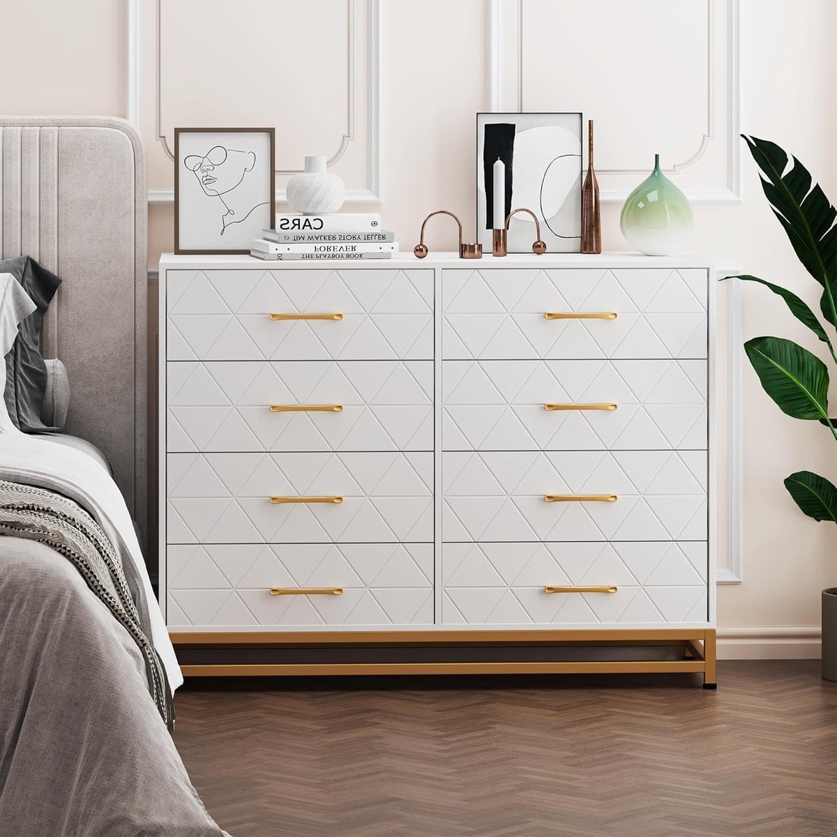 Danky Ladekast Wit 8 Laden 120x40x92cm - Commode met Gouden Handgrepen