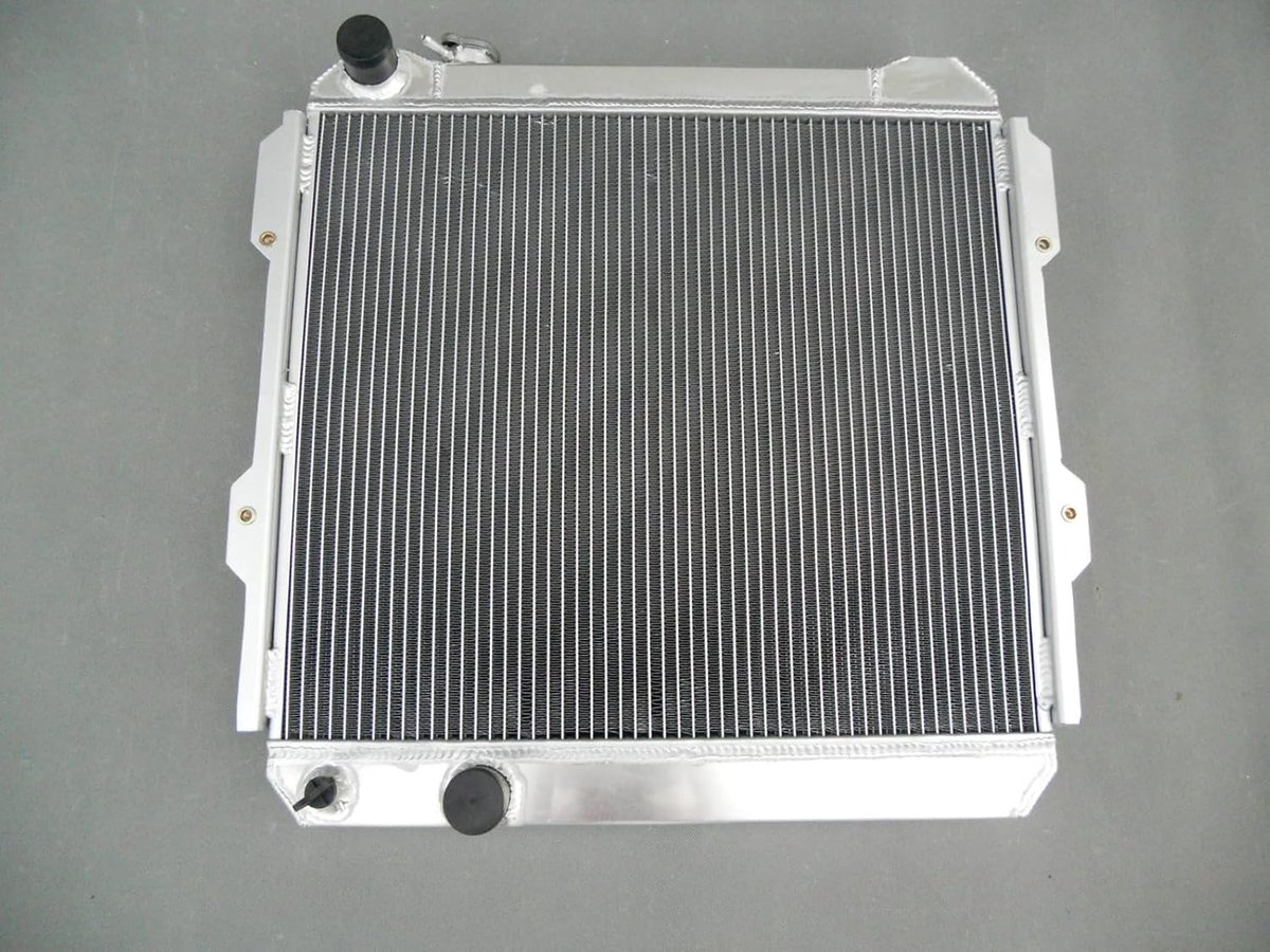 3RIJ Aluminium Radiator Voor 1984-1991 To-yo-ta Hilux LN60 LN61 LN65 LN85 2.4 4WD 2.4LTR Diesel MT Pickup Truck