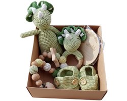 Nuvinokids® Kraamcadeau Jongen Dino - 6-delige Babyset 100% Katoen - Handgemaakt Geboortecadeau - Babyshower -