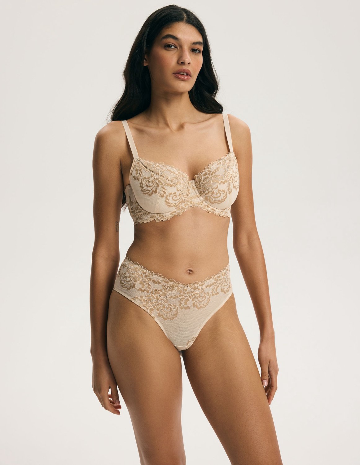 ESOTIQ Venus-serie - Halfvoorgevormde beha - Beige