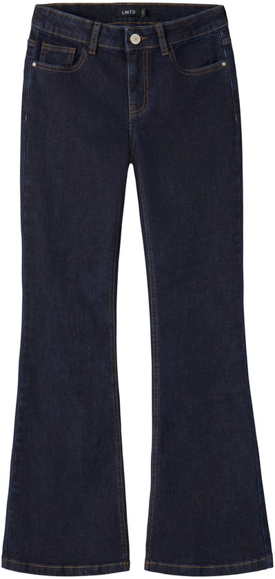 Donkerblauwe bootcut spijkerbroek met oranje stiksels en merklabel.