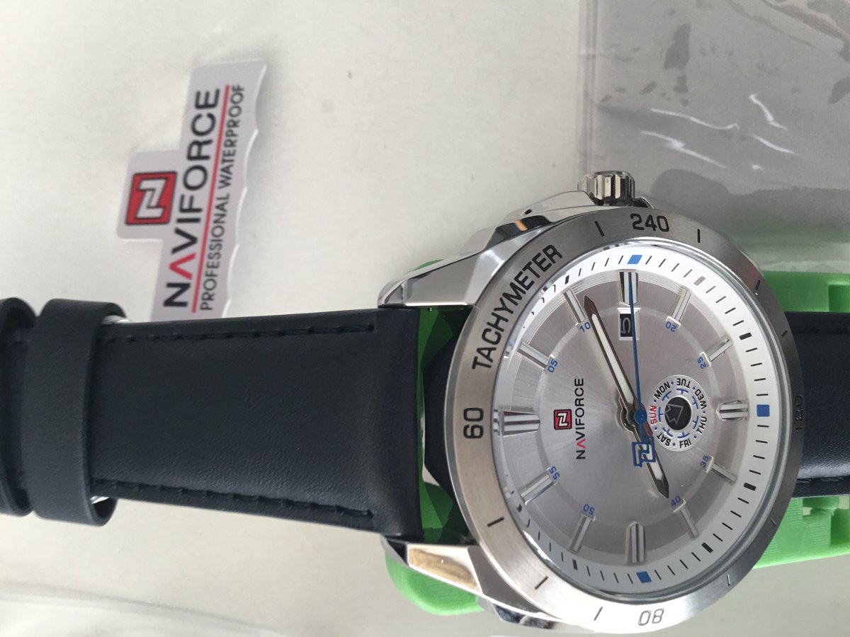 stijlvol sportief heren horloge kwarts - Naviforce