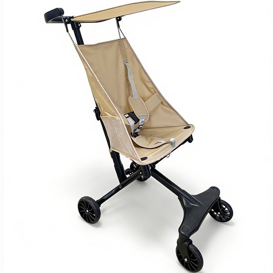 Beige buggy met zwart frame, zonnekap en veiligheidsharnas, gefotografeerd tegen witte achtergrond.