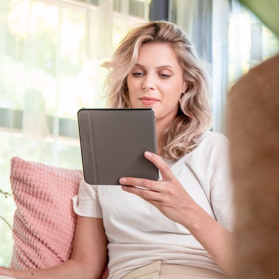 imoshion E-reader Hoesje - Geschikt voor Kobo Libra Colour - Slim Hardcase Sleepcover Bookcase met stand - Donkergroen van iMoshion — afbeelding 3