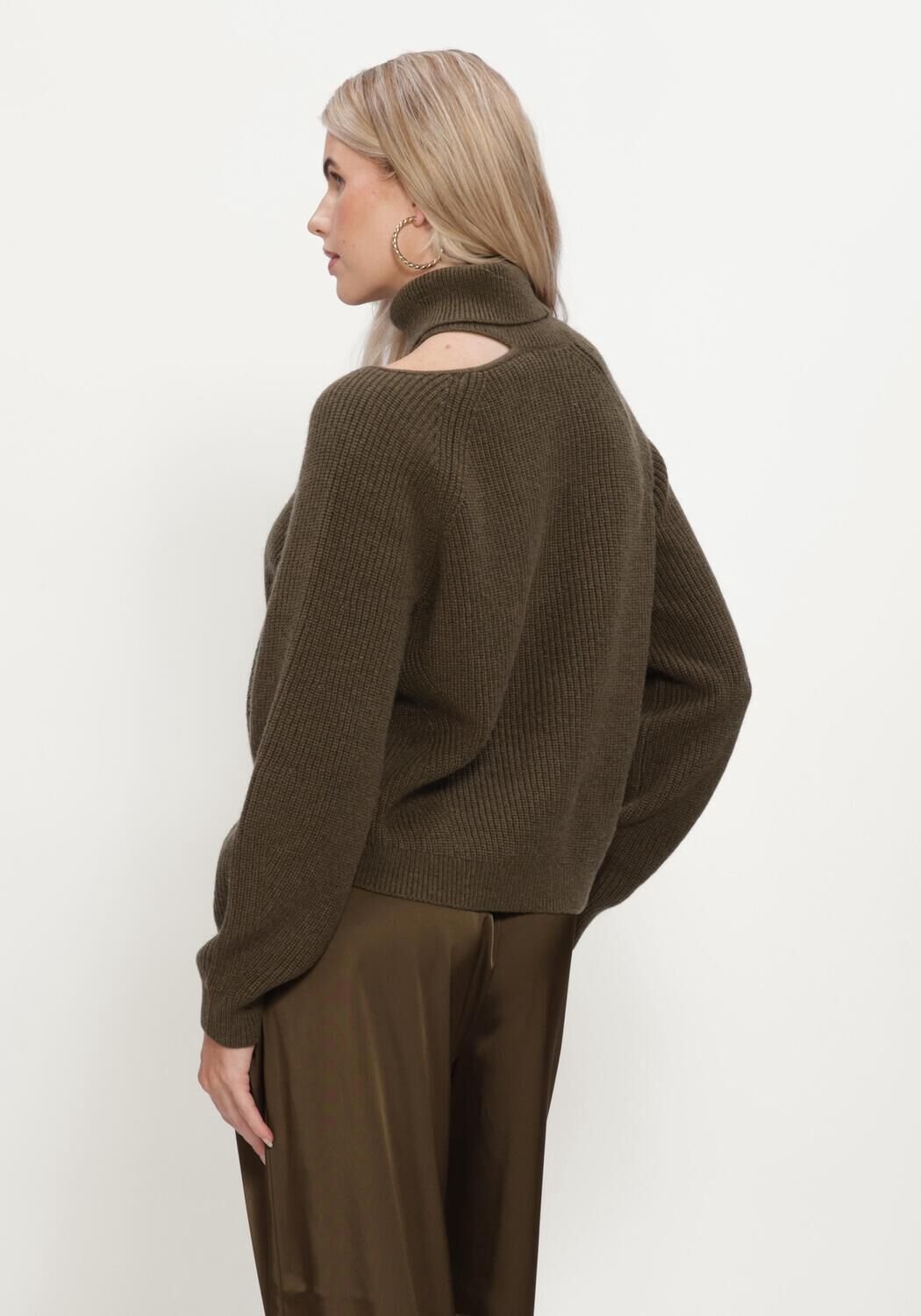 DANTE6 Marenna Asymmetrical Sweater Dames - Sweater - Hoodie - Donkergroen - Maat L