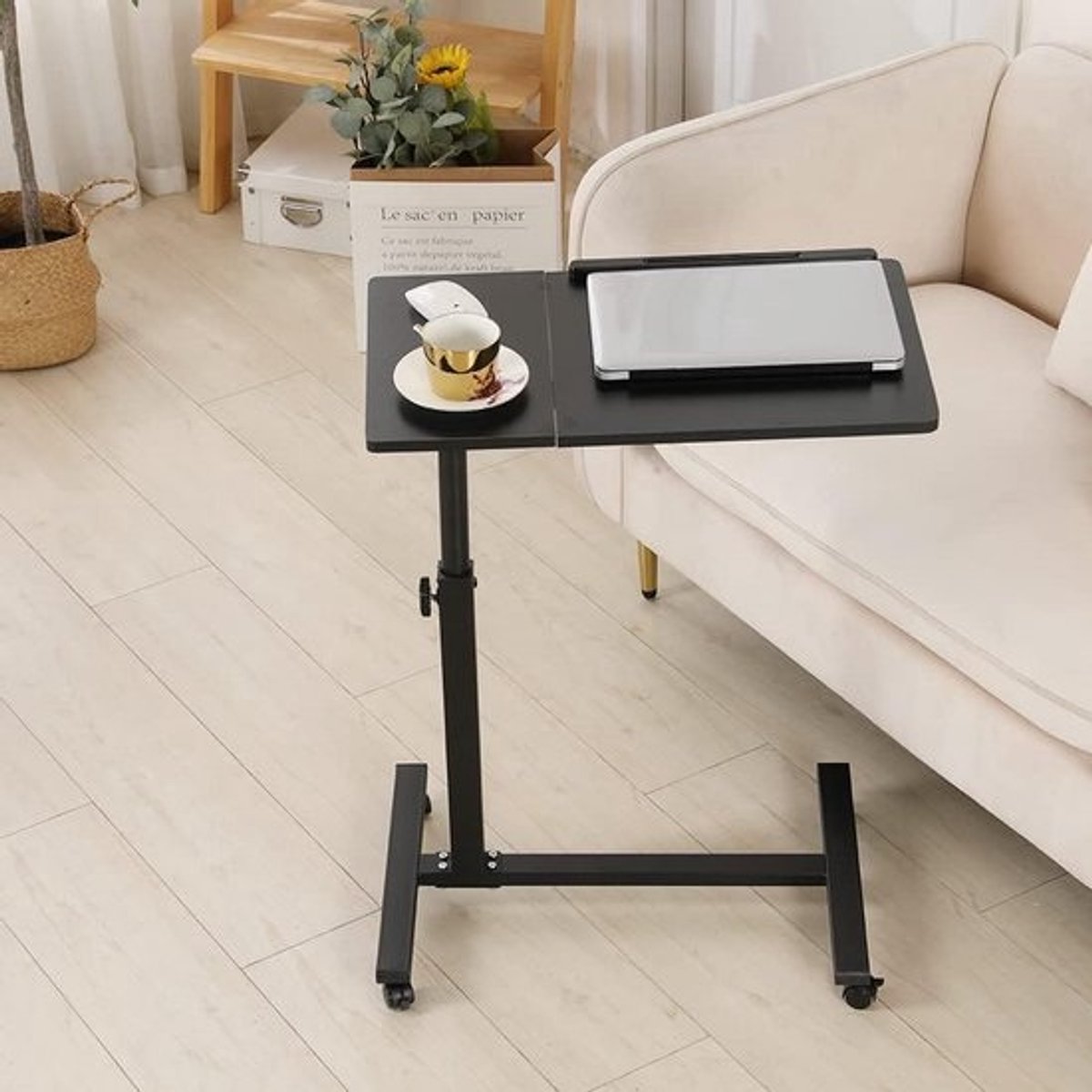 Verstelbare Houten bijzettafel met Wielen - Flexibele Salontafel voor Bank en Laptop