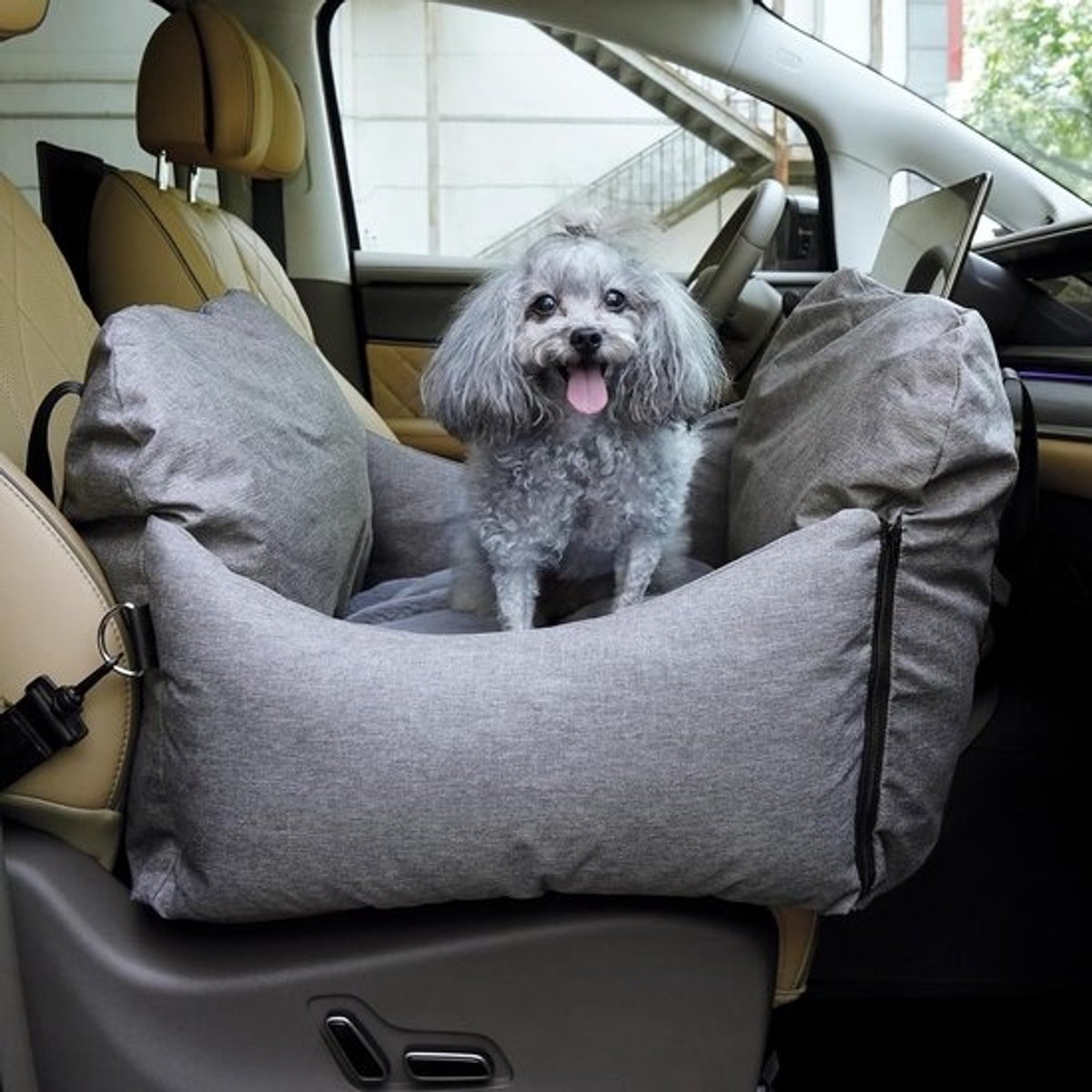 Autostoel voor honden - Wasbaar en veilig met opbergvakken