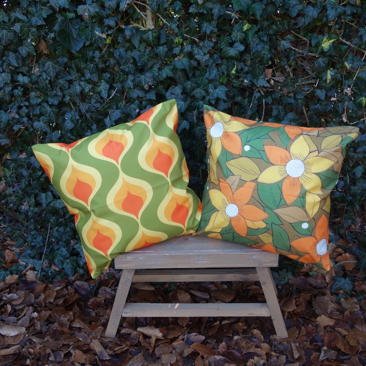 Kussenhoezen- Retro Seventies stijl kussenhoes set van 2 - Formaat 45 x 45 cm Exclusief binnenkussen