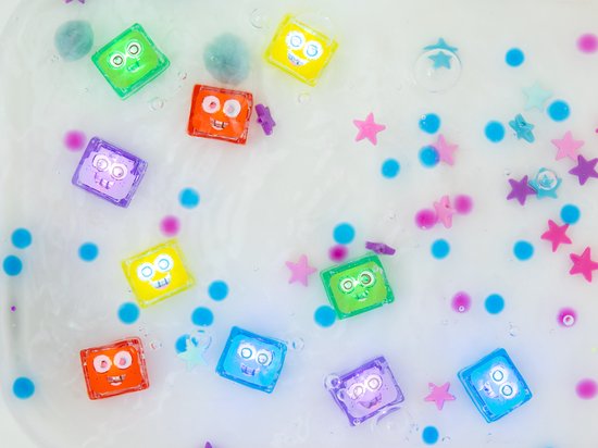 Glo Pals Sammy, Light Up Sensory Cubes, Rood, Kunststof, 4 Stuks van Glo Pals — afbeelding 4