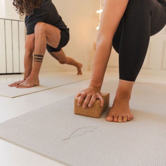 MindBaas - Yoga Blok - 2 stuks - Premium Portugees Kurk - Duurzaam & Lange Levensduur - Antislip - Yoga Blokken Set Kurk - Cork Yoga Blocks van MindBaas — afbeelding 4