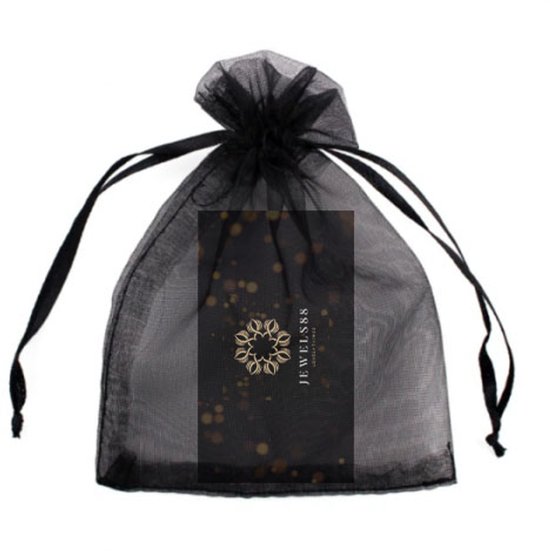 Zwart doorschijnend organzazakje met een sluiting, met 'JEWELS88 LOVELY THINGS' logo en gouden glitters.