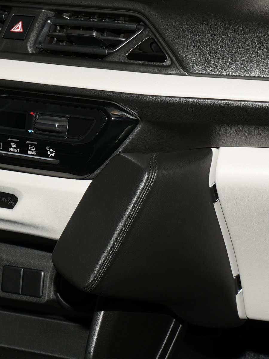 Kuda console Suzuki Swift 2023-