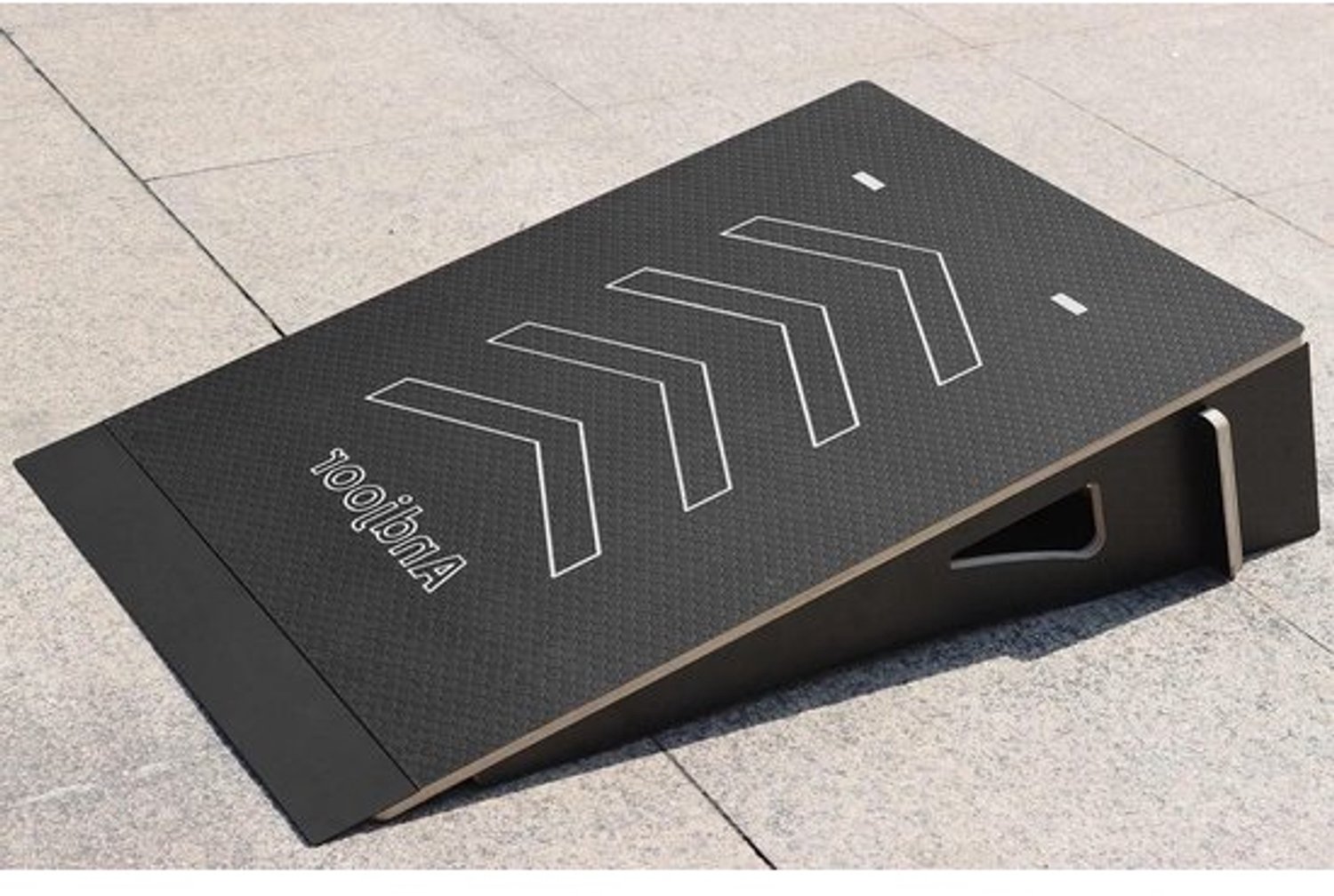 Ramp voor skateboard Ramp voor fiets en scooter Om stunts te oefenen Ontwerp met extra breedte 60cm Breed