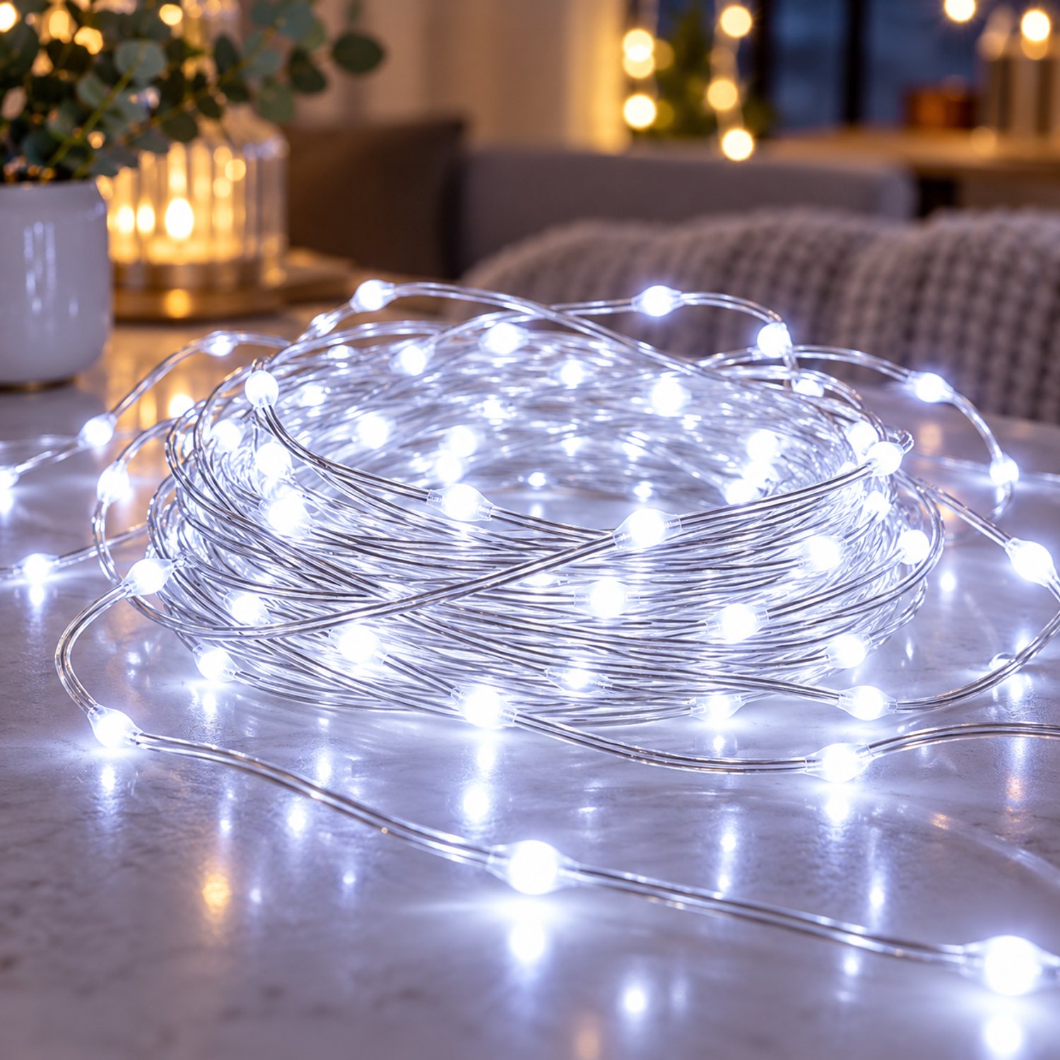 Lapamax Kerstverlichting Buiten 100 LED 10 m - Fairy Lights met Stekker & IP44 Adapter - Lichtsnoer Buiten met 8 Lichtstanden & Geheugenfunctie - Lichtslinger en Tuinverlichting voor Raam, Gevel & Balkon - Wit