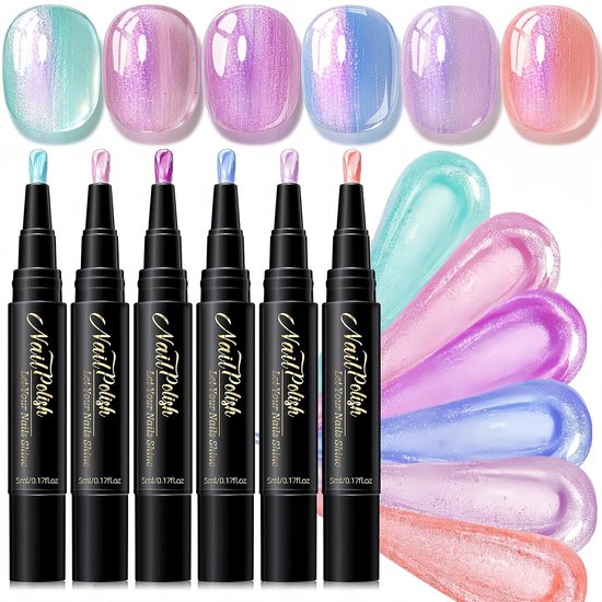 Zes zwarte nagellak pennen met parelmoer nagellak in groen, roze, paars en blauw. Boven: swatches van de kleuren.