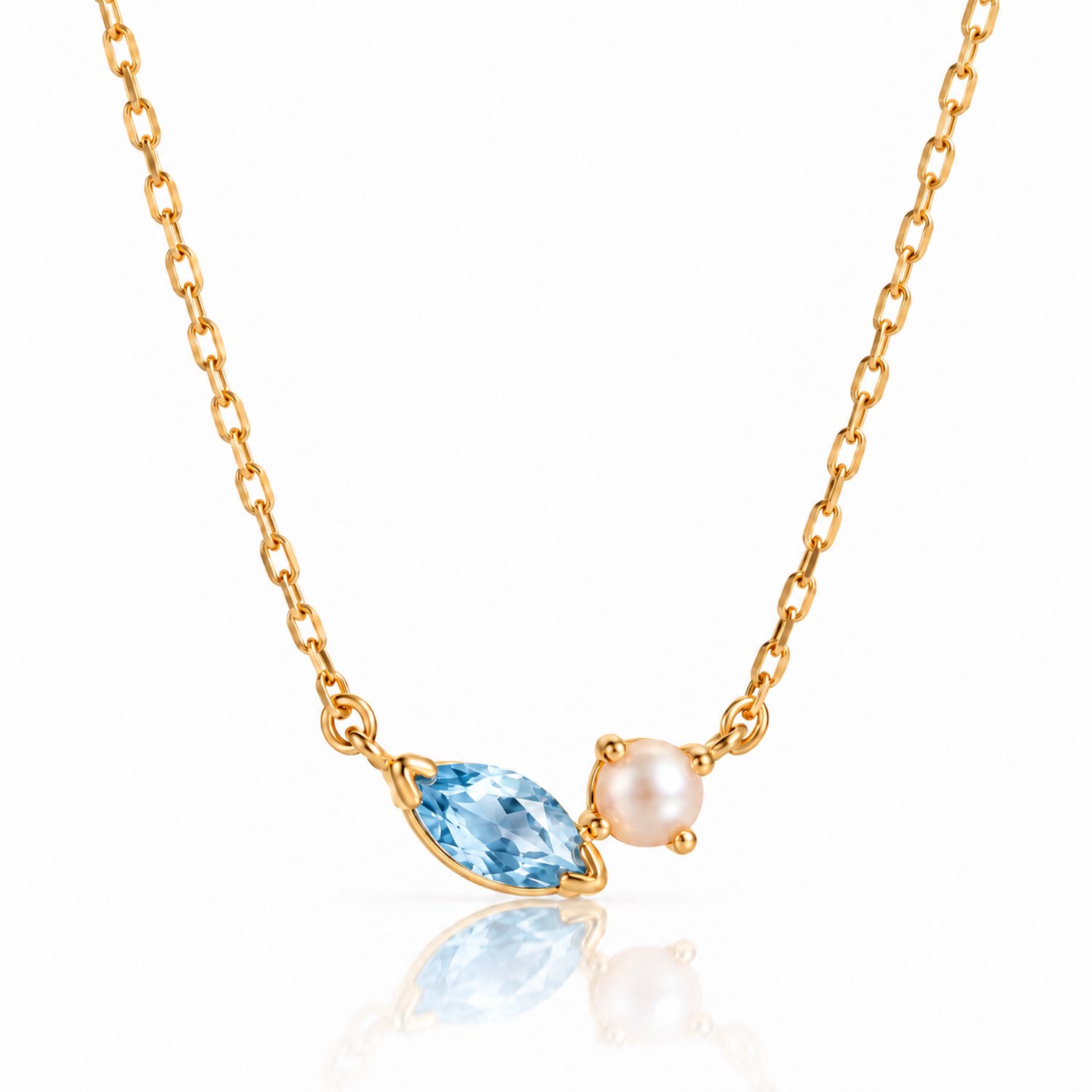 Maevi® Ketting Geboortesteen & Parel - Maand: Maart - Kleur: Goud - Geboorte steen ketting / Birth Necklace - Kraamcadeau - Incl Luxe Verpakking - Stainless Steel / RVS - Verkleurt Niet - Baby Cadeau / Moeder / Mama - Hoge Kwaliteit - Verjaardag