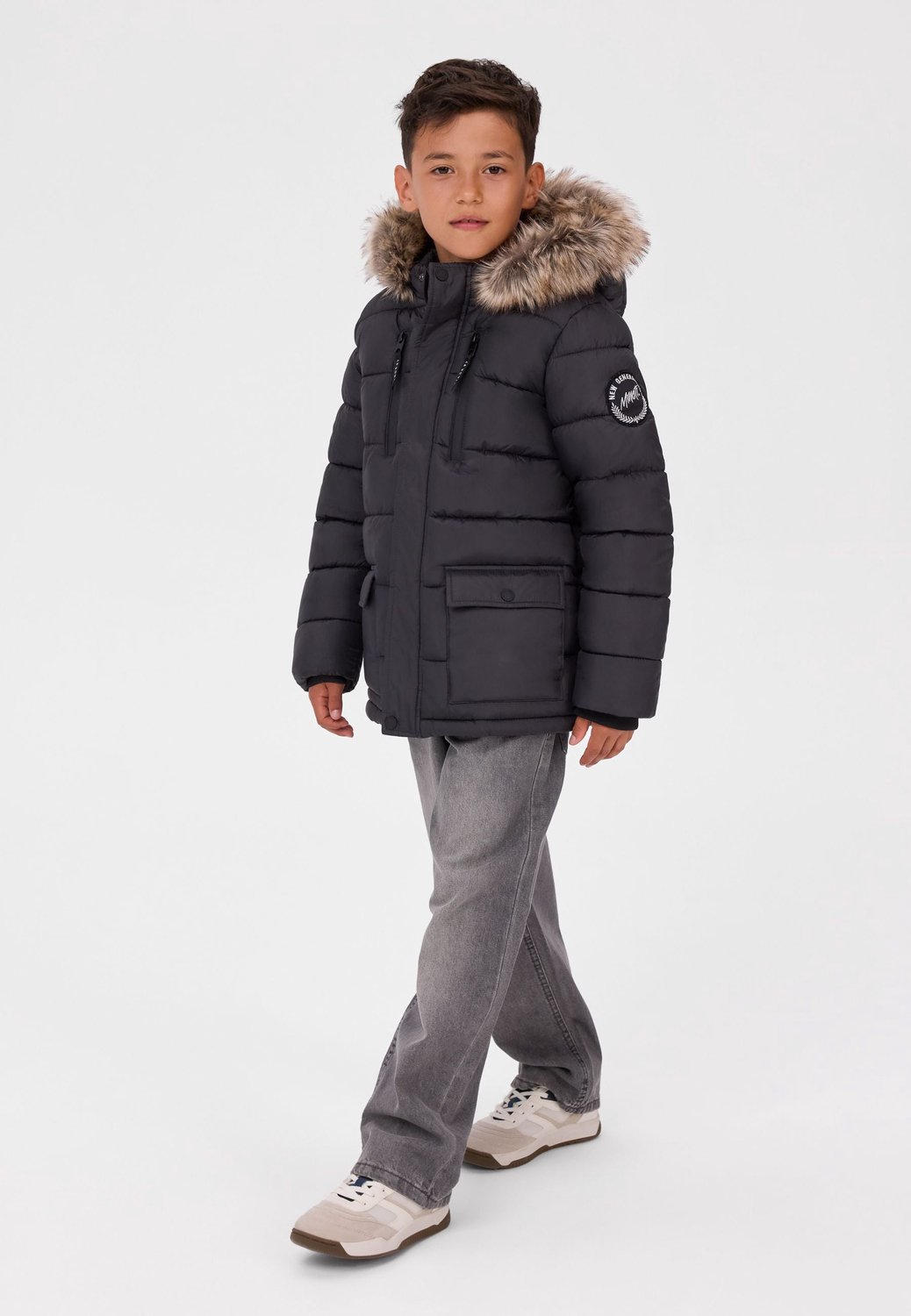 Minoti winterjas jongens – parka met imitatiebont – vier zakken – antraciet